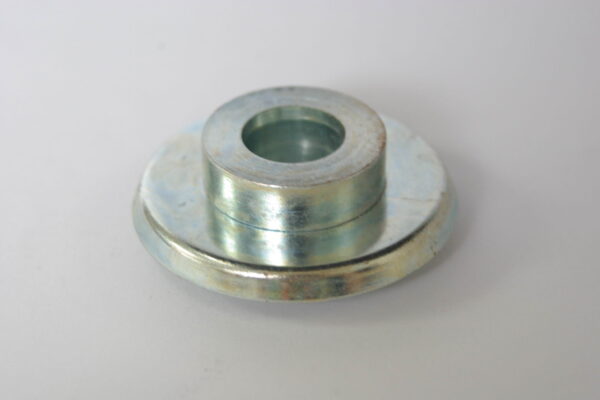 DUST CAP FOR RIGHT WHEEL - DISC ONLY