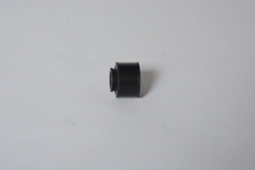 OILSEAL - INLET VALVE GUIDE FOR 5/16" STEM VALVE OILSEAL - RUBBER