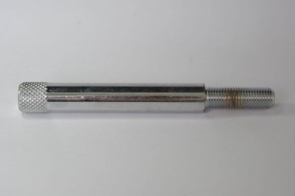 FOOTPEG / FOOTPEG BOLT - FRONT - PRE-ELECTRIC START - COMMANDO (USE 14-0304 NUT)