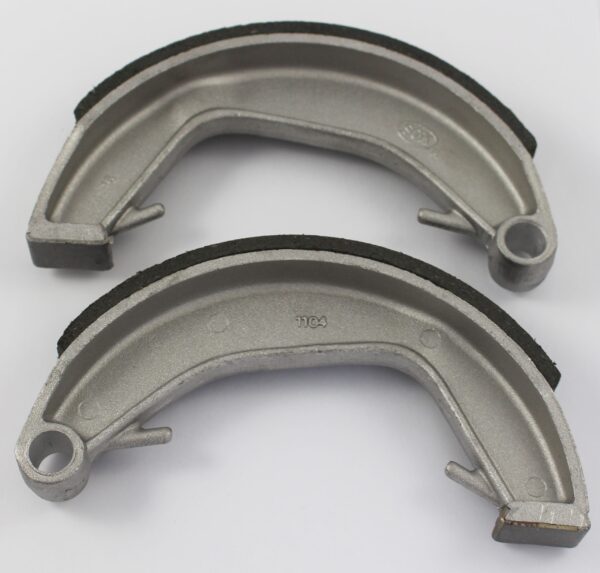 BRAKESHOES 7" - REAR - GENUINE - NORTON (PR)