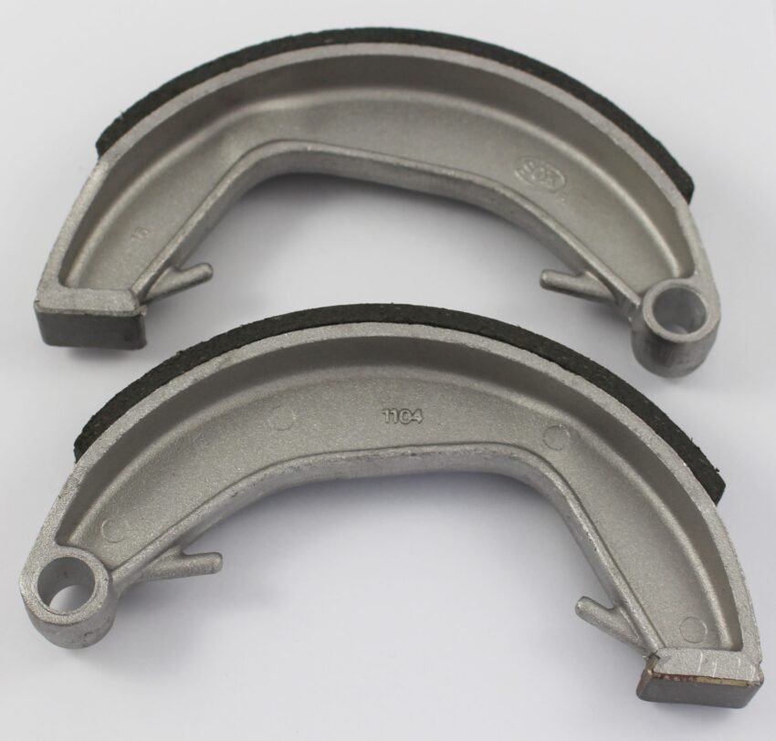BRAKESHOES 7" - REAR - GENUINE - NORTON (PR)