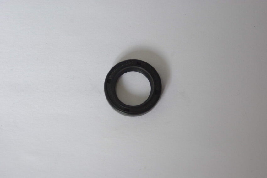 SEAL - POINTS OILSEAL FOR ALL 12V COIL IGNITION - 1966-ONWARDS