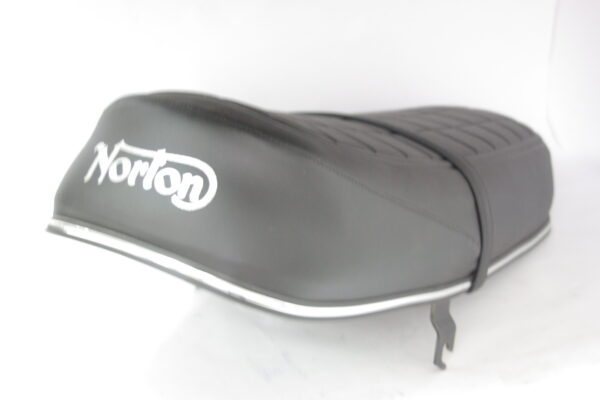 SEAT w/GOLD LOGO - LEIGHTON - 1974 COMMANDO ROADSTER*