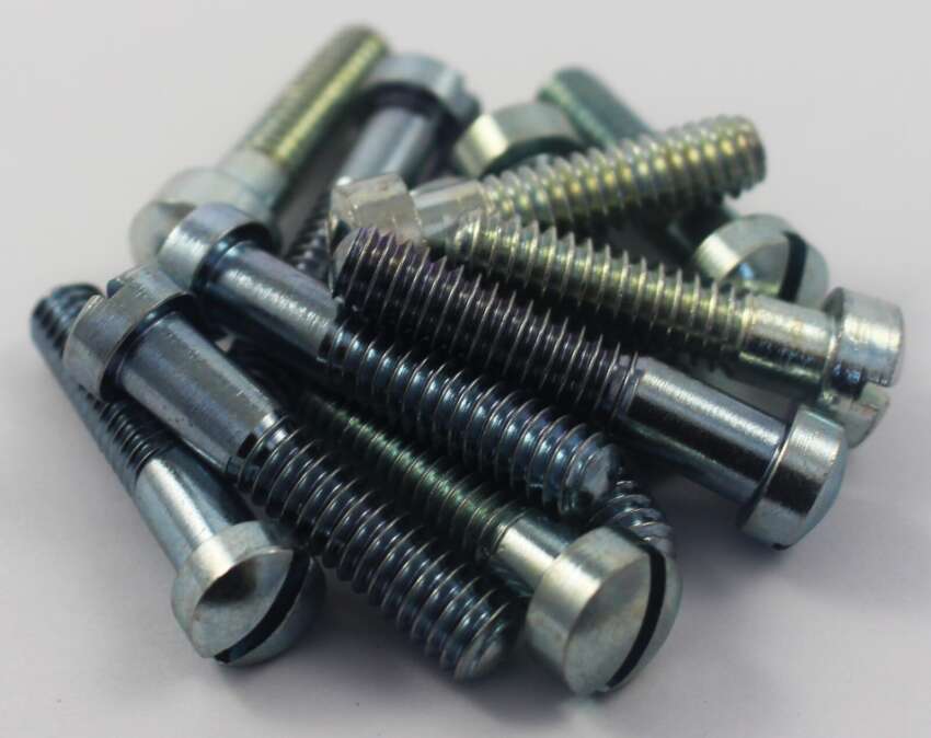SET--SCREWS - GENUINE - TIMING-COVER - 1967-68 COMMANDO