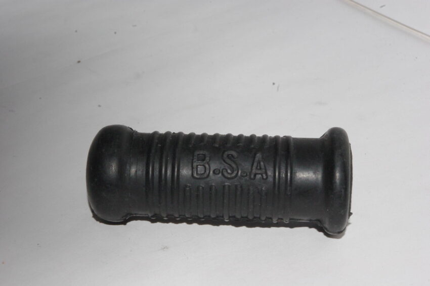 RUBBER - KICKSTART RUBBER w/ "B.S.A." LOGO - CLOSED ONE END