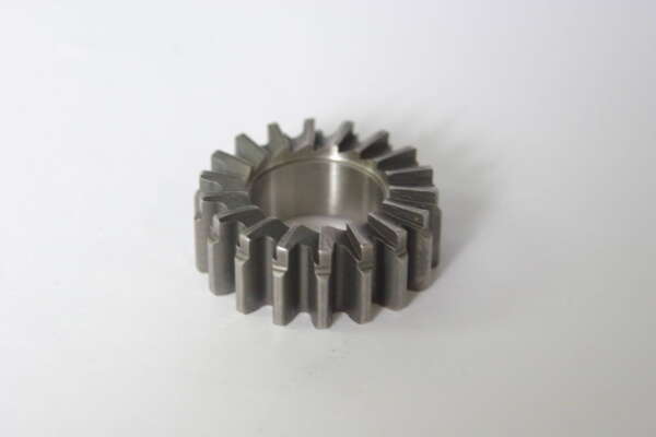 GEAR -KICKSTART GEAR -TRI 650 -SEE ALSO 5-PC KIT 26391 w/GEARS SPRING TAB WASHER