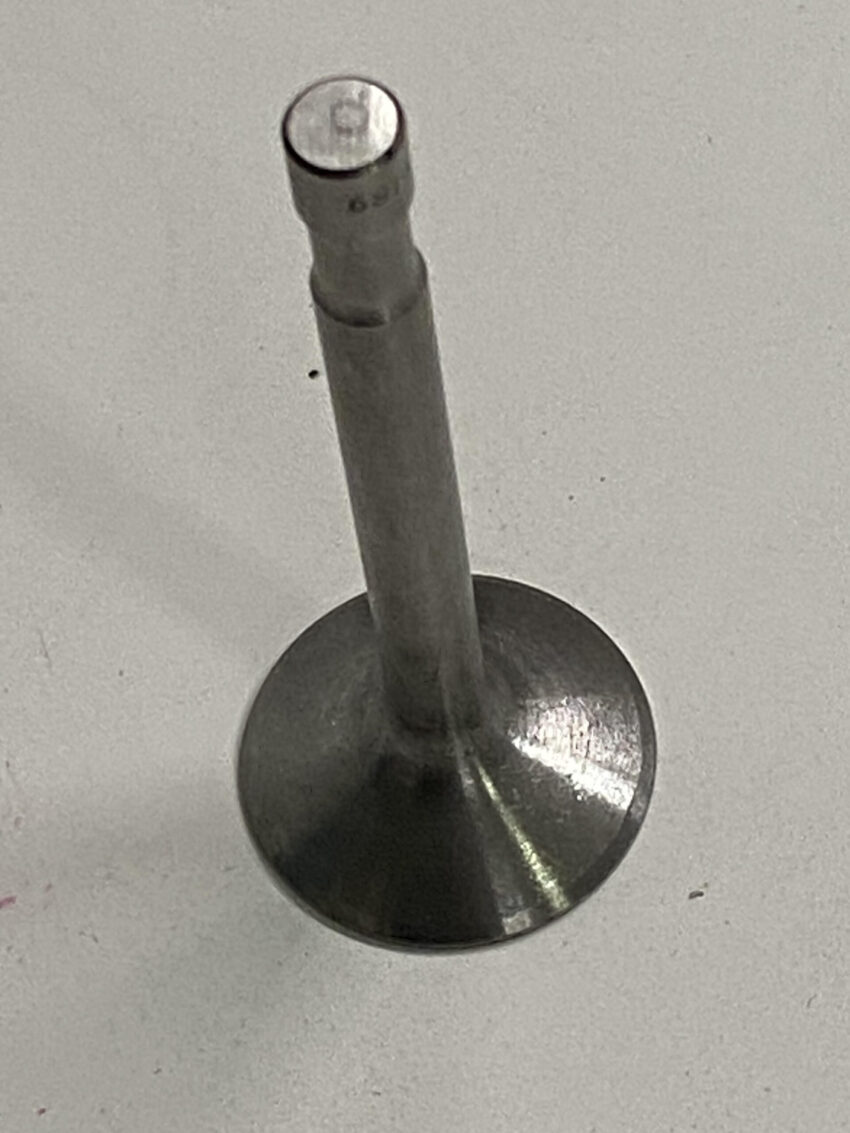 VALVE - INLET - NOS - BSA C15*